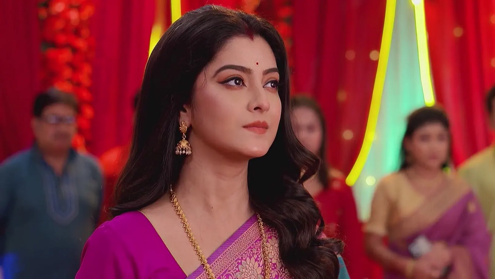 Milan's Misdeed Shocks Ananya's Family - Mana Rahigala Tumarithare 