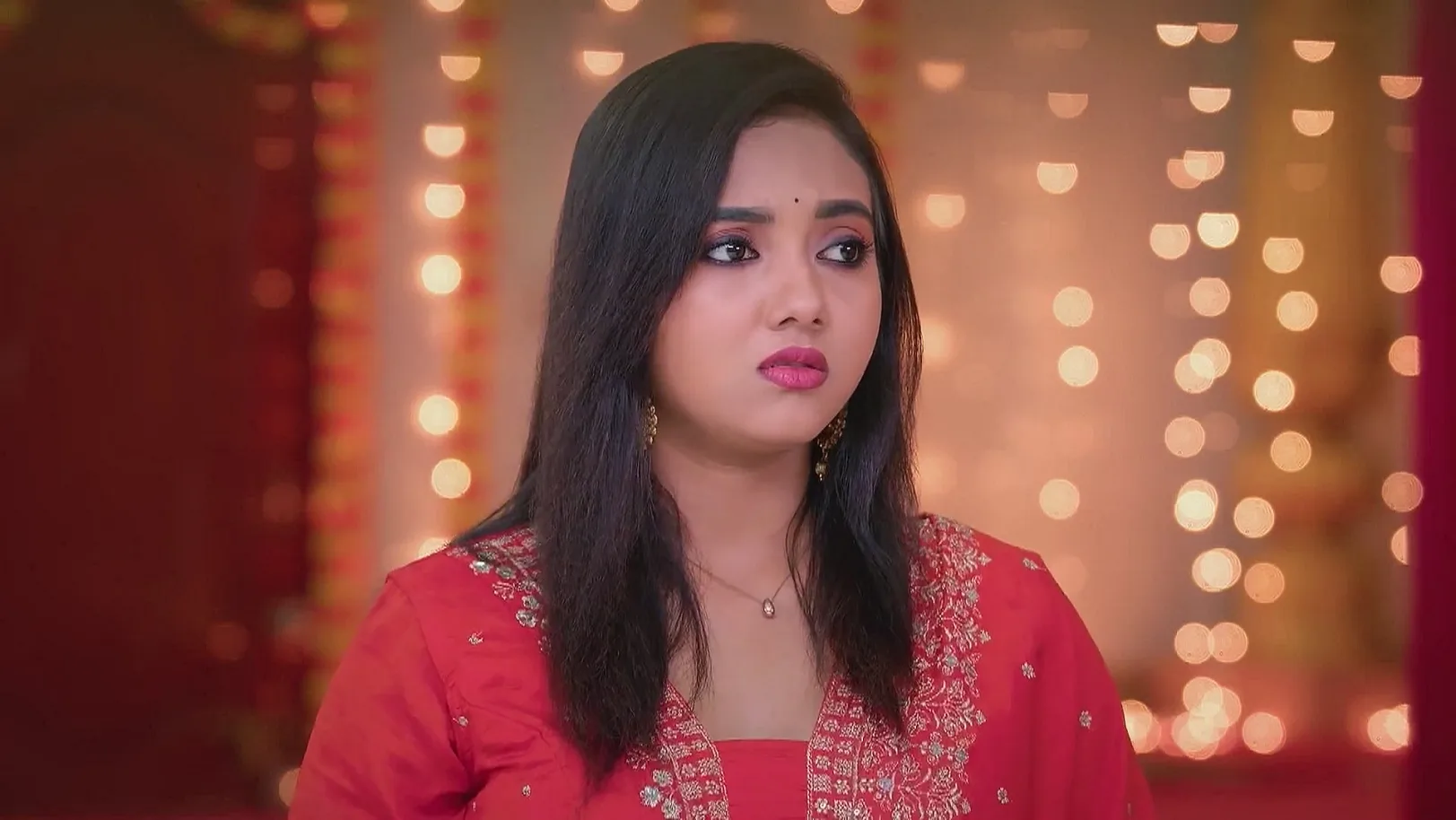 Karthigai Deepam - July 25, 2025 - Webisode 25th July 2025 Webisode
