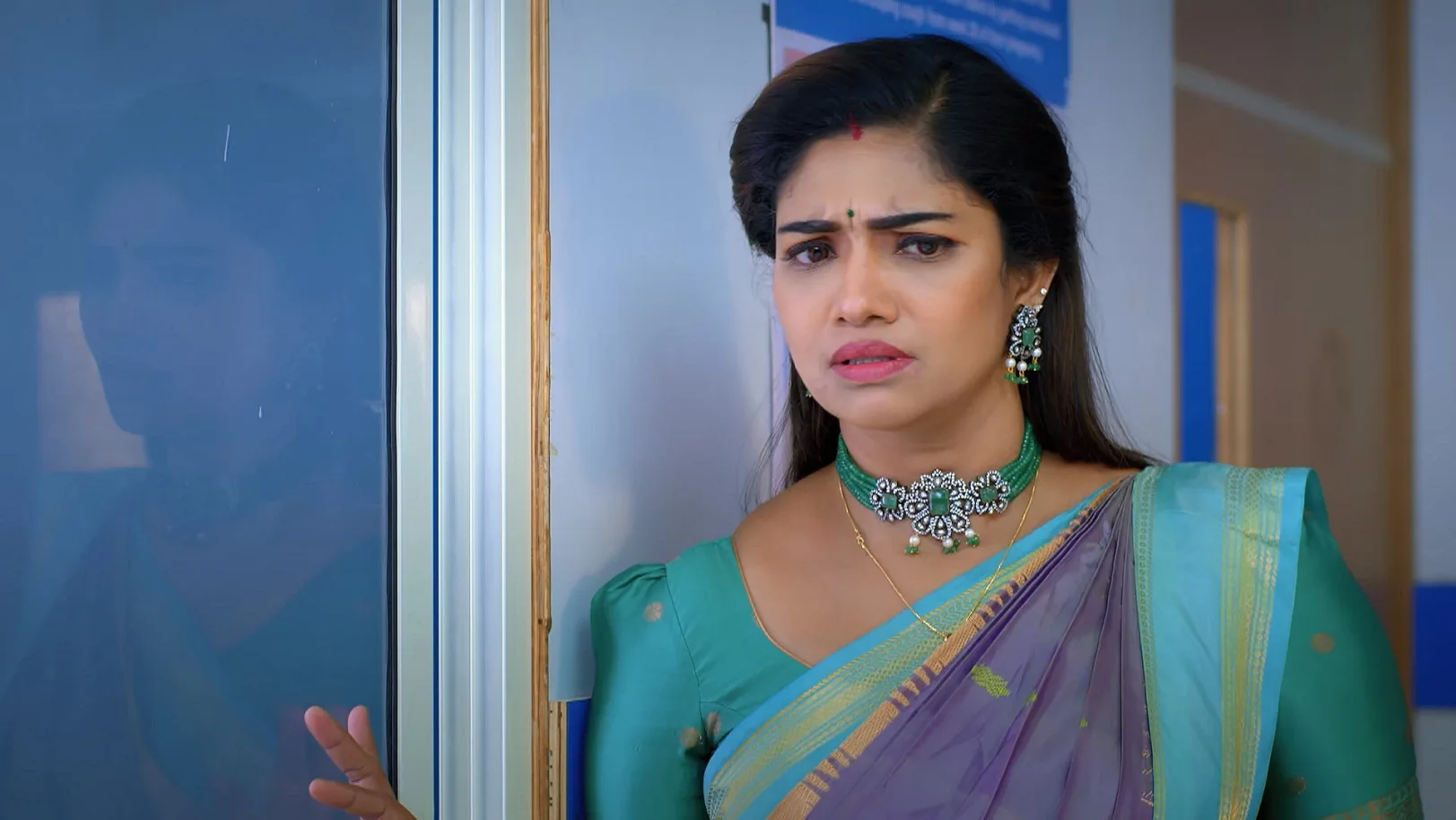 Karthigai Deepam - July 23, 2025 - Episode Spoiler