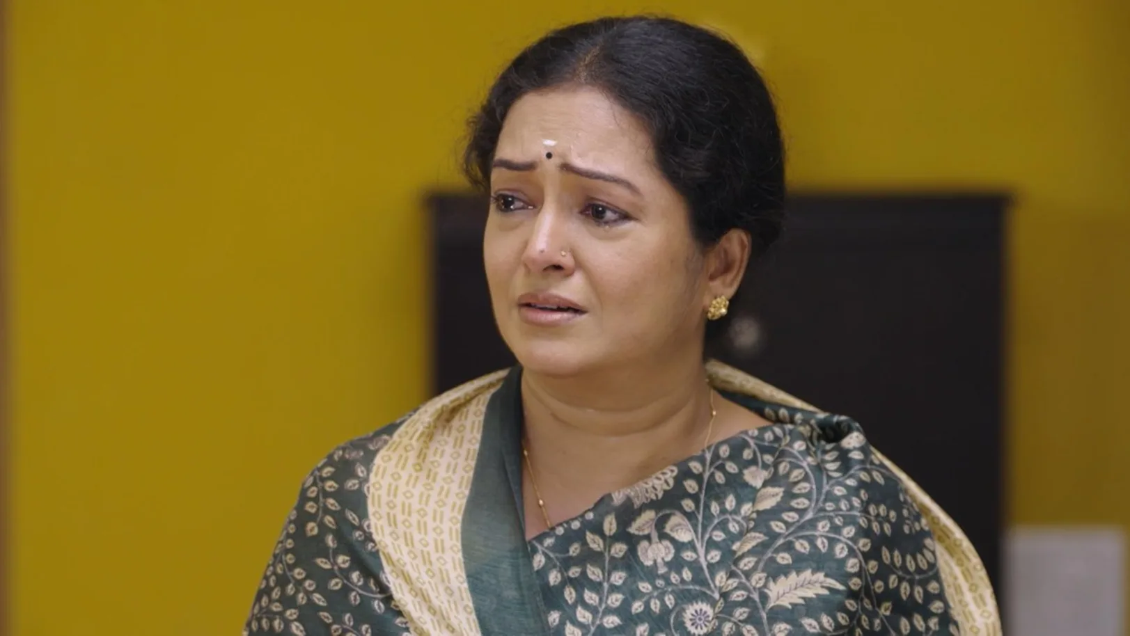 Ninaithale Inikkum - September 17, 2021 - Episode Spoiler