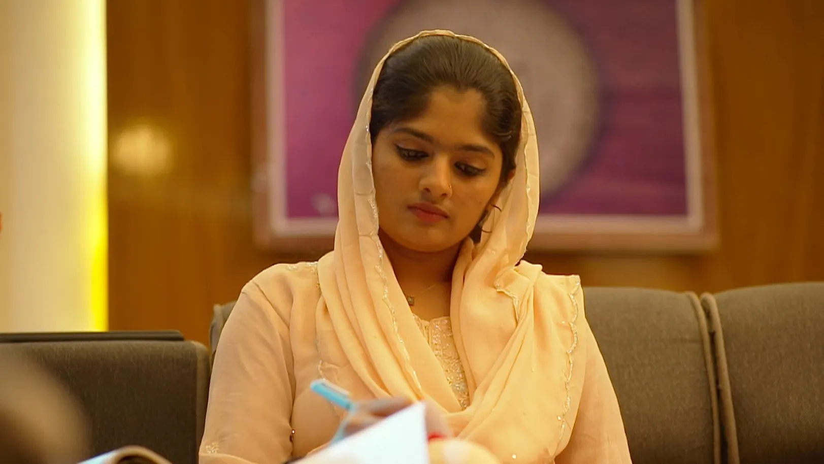 Kudumbashree Sharada - August 04, 2025 - Episode Spoiler