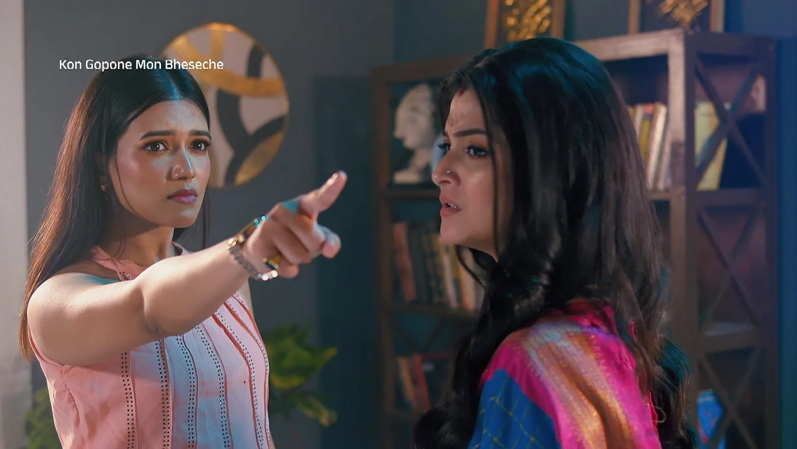 Upasana Demands Kinjal's Return - Kon Gopone Mon Bheseche - Promo