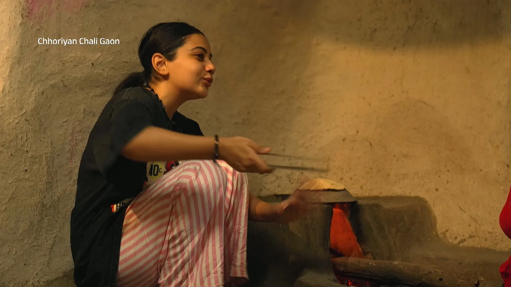 The City Girls Cook Food on the Stove - Chhoriyan Chali Gaon - Promo