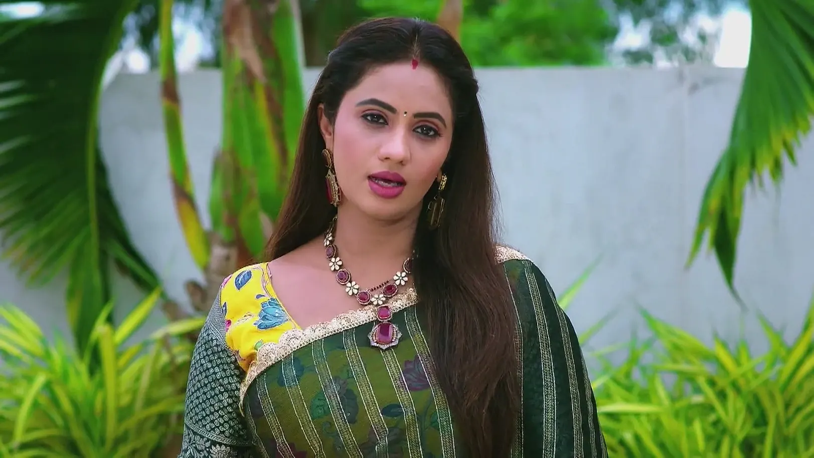 Deepa Points a Gun at Soundharya 13th August 2025 Webisode
