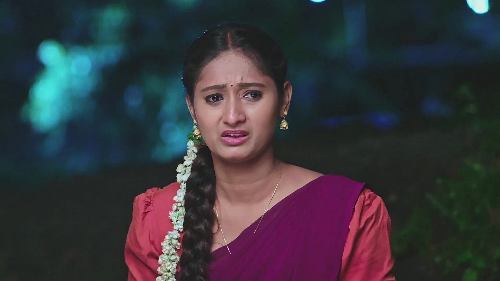 Durga Shares Her Plight with Shambu - Naa Ninna Bidalaare 