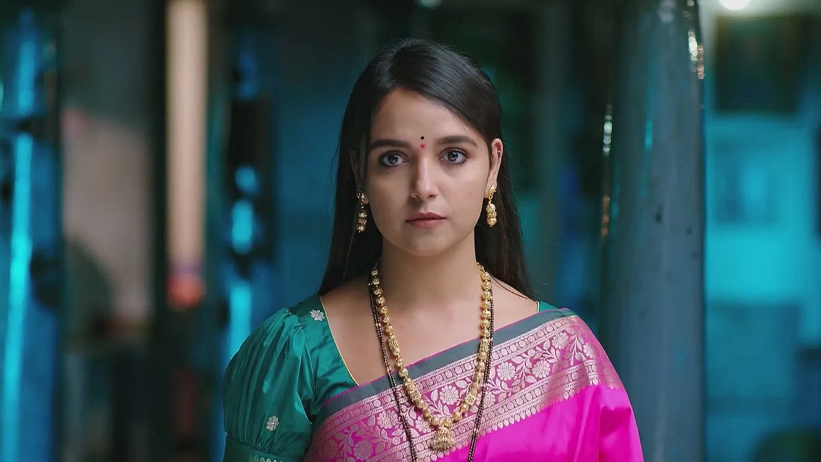 Ramya Refuses to Attend a 'Satsang' - Annayya 