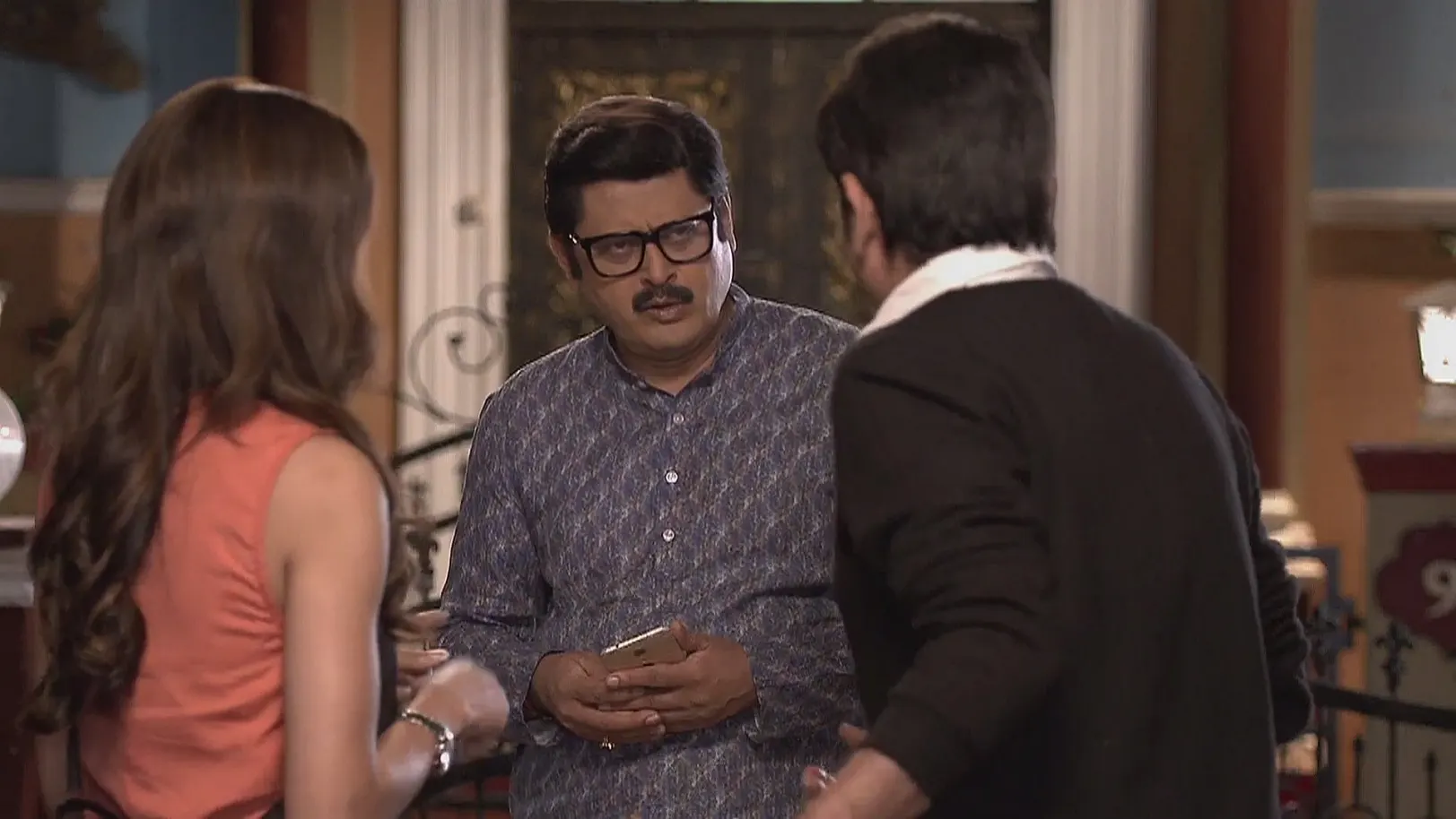 Vibhuti Stops Tiwari from Meeting David - Bhabi Ji Ghar Par Hai 