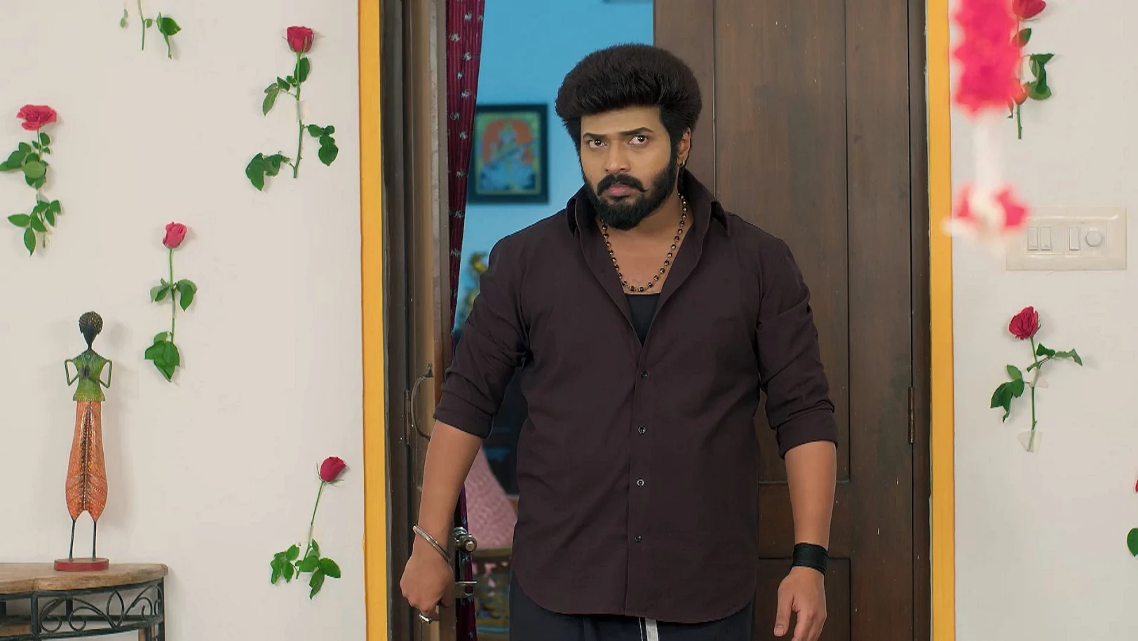 Karthigai Deepam - September 11, 2025 - Episode Spoiler