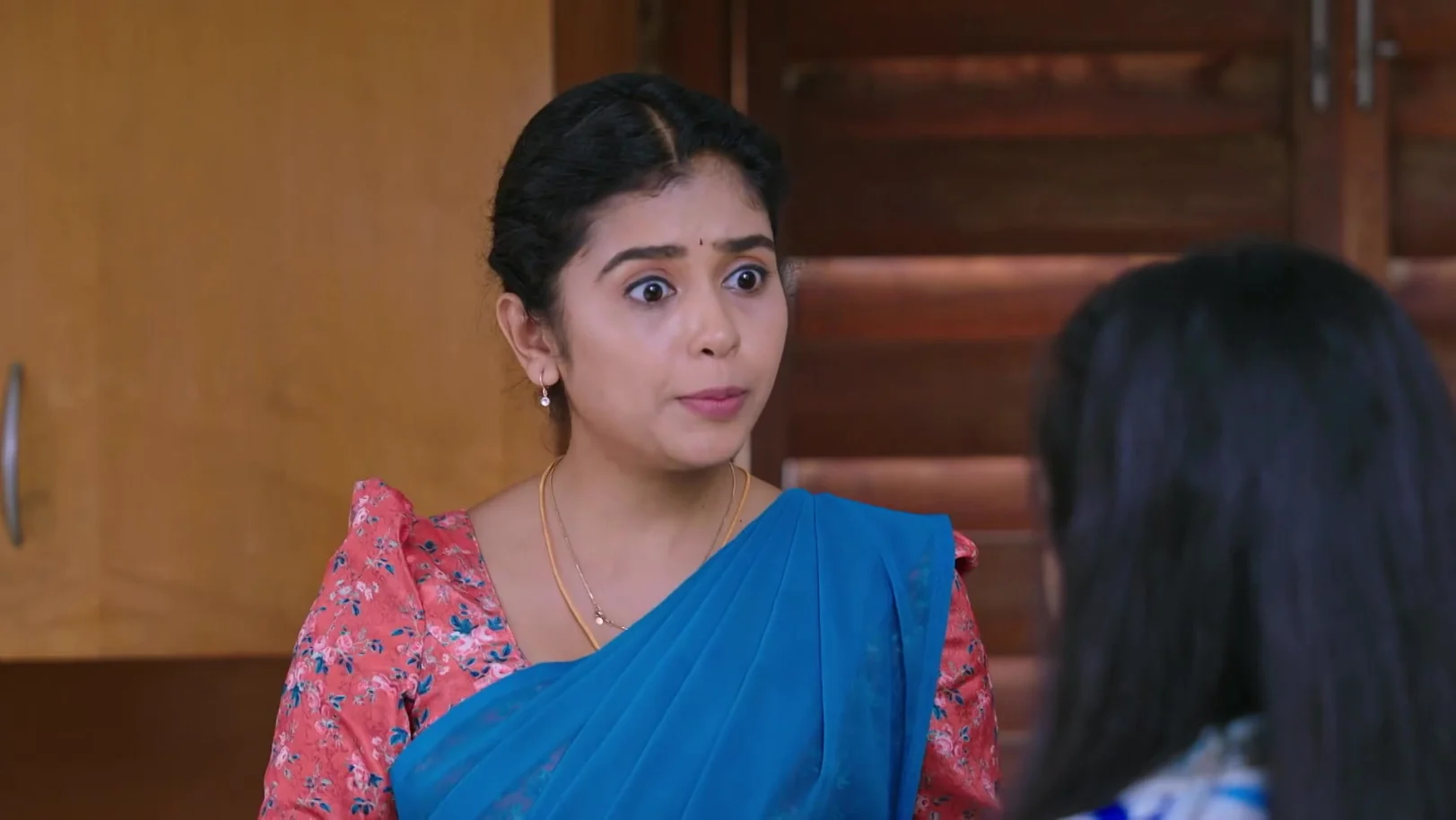Laddu and Ananth Comfort Sindhu - Rajakumari Laddu and Ananth Comfort Sindhu - Rajakumari