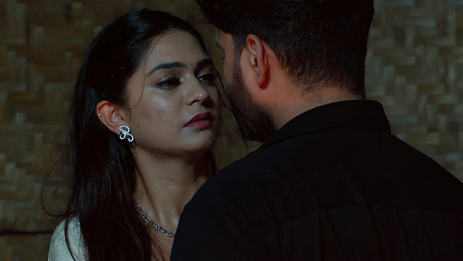 Nindu Noorella Saavasam - September 20, 2025 - Episode Spoiler