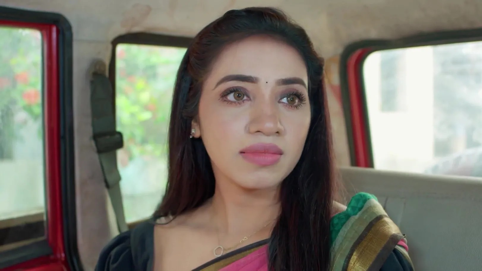 Karthigai Deepam - September 19, 2025 - Webisode 19th September 2025 Webisode