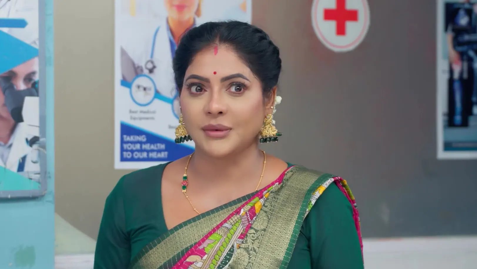 Karthigai Deepam - September 26, 2025 - Webisode undefined Webisode