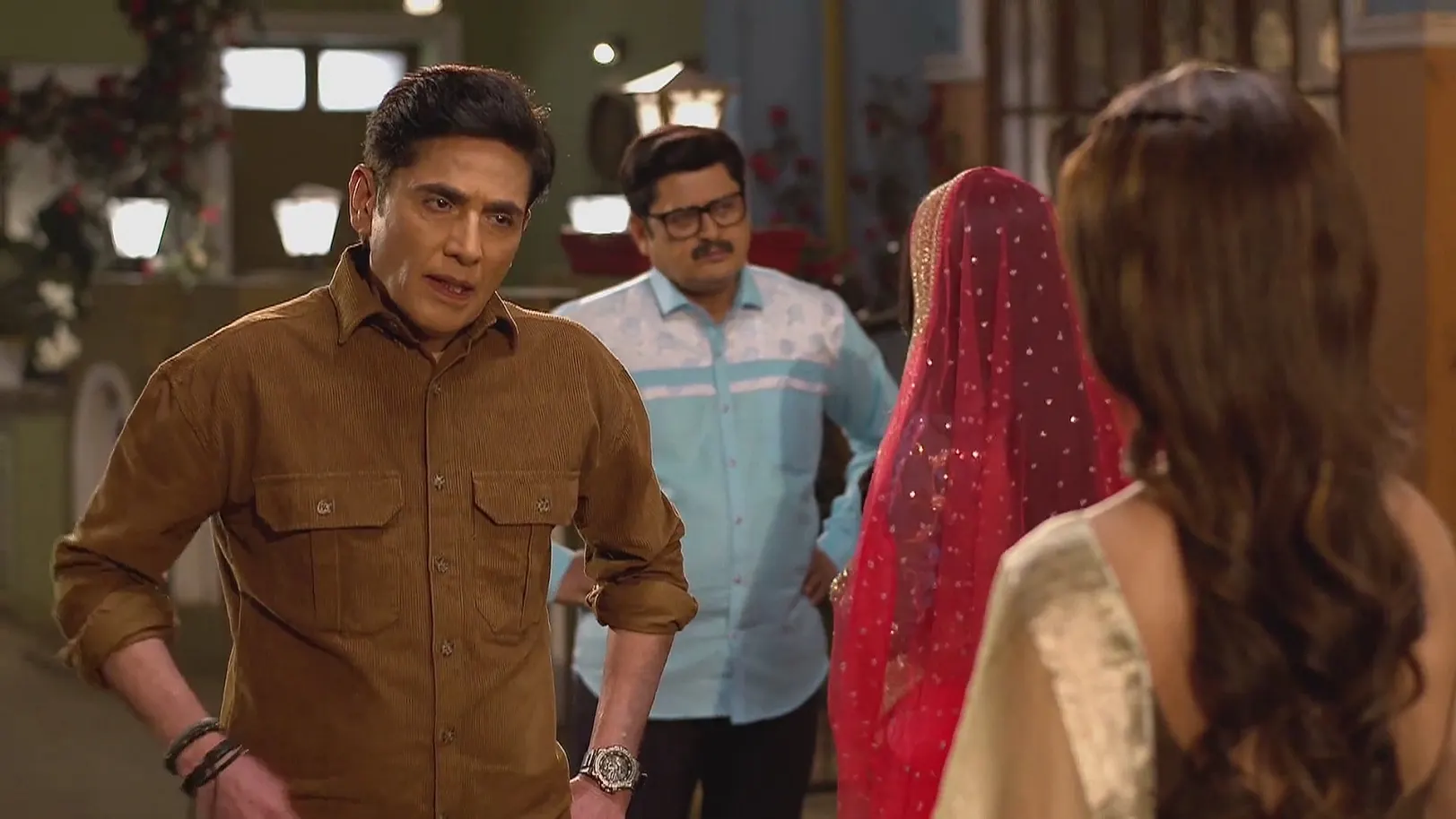 Tiwari and Vibhuti Question Their Wives - Bhabi Ji Ghar Par Hai 
