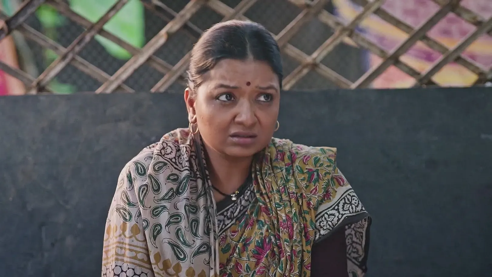 Bandya to Send Saru to Mumbai - Kamali  Bandya to Send Saru to Mumbai - Kamali