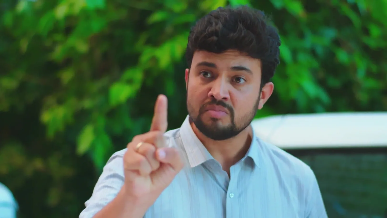 Disha Mocks Aditya - Paaru 