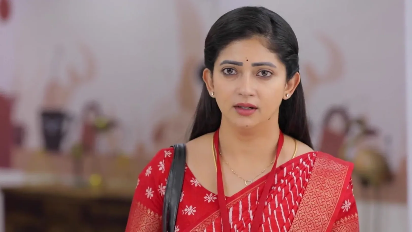 Kannatha Consoles Bharathi 8th October 2025 Webisode