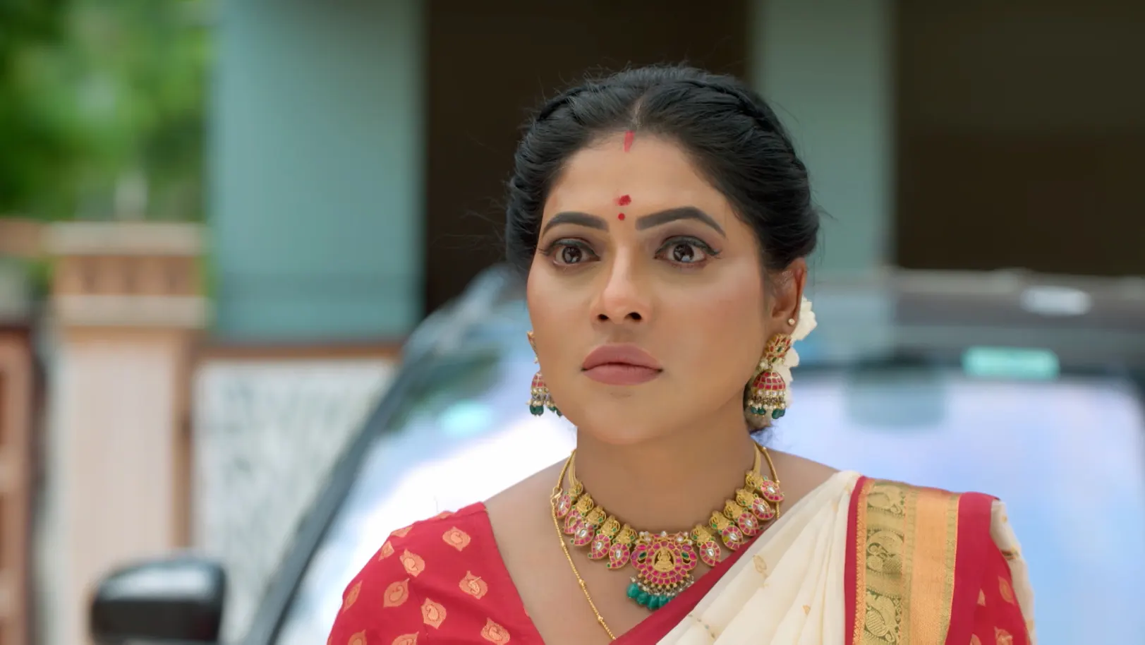 Dhurai Disapproves of Parmeshwari's Desire 9th October 2025 Webisode