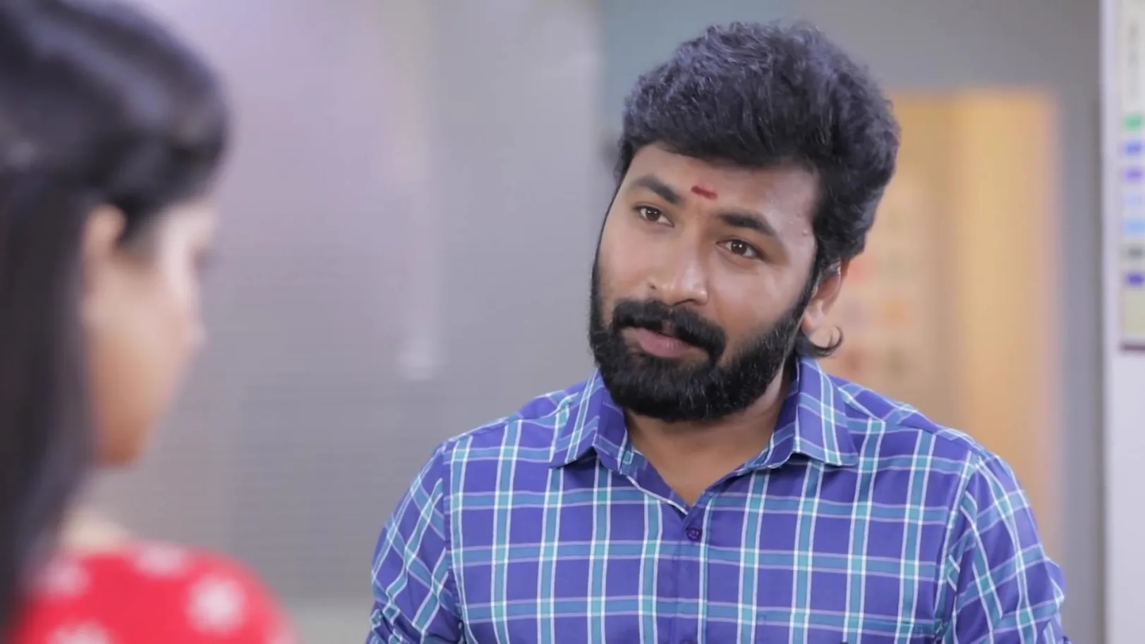 Dhurai Tries to Meet Aadhi - Idhayam 