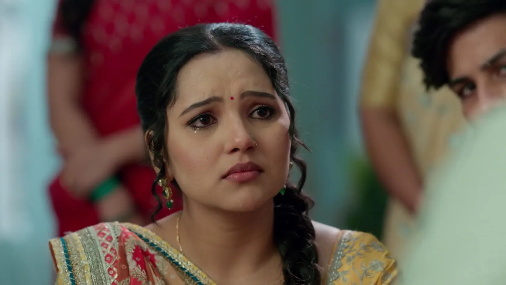 Vasudha Empowers the Chauhan Family - Vasudha 