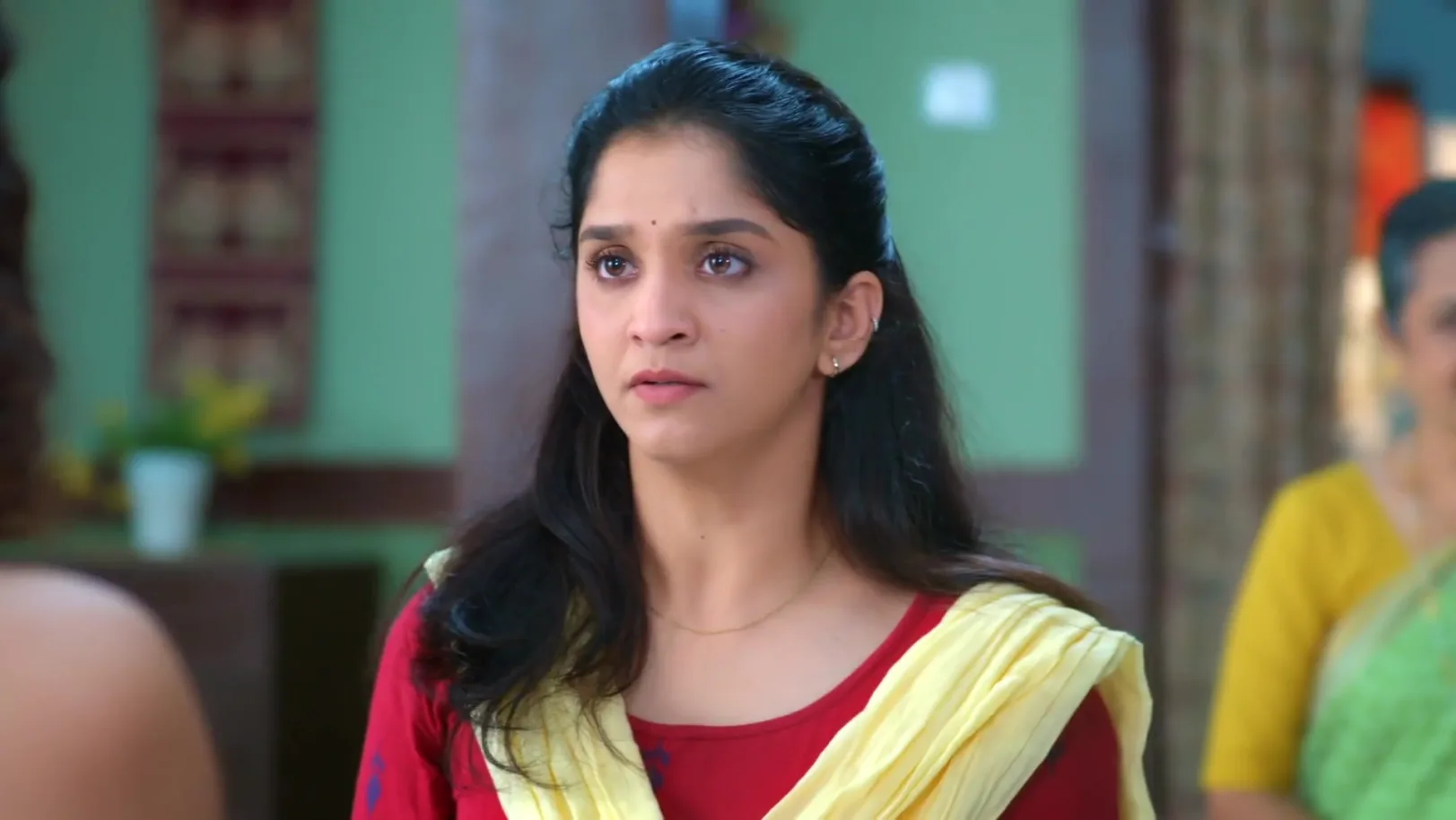 Padmini Gets Angry Hearing about Taarini 16th October 2025 Webisode