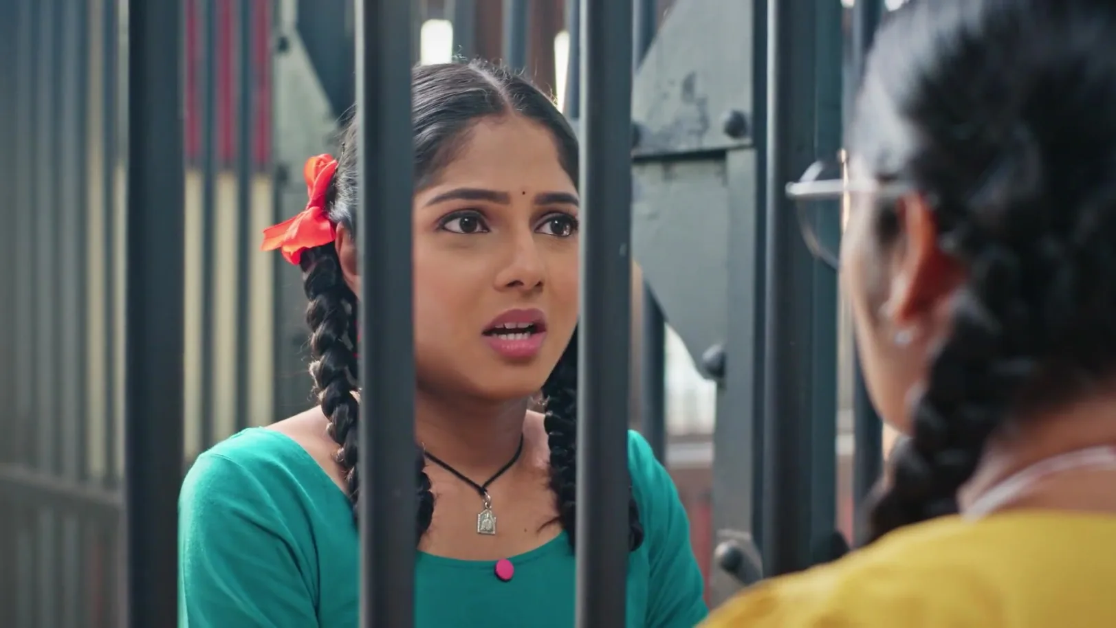 Hrishi Arrives While Kamali and Ningi Discuss Prajakta - Kamali  Hrishi Arrives While Kamali and Ningi Discuss Prajakta - Kamali