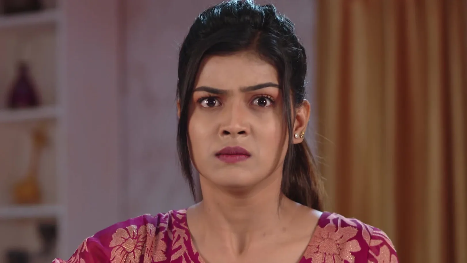 Manisha's Family Learn about Her Problems - Bhagya Rekha 