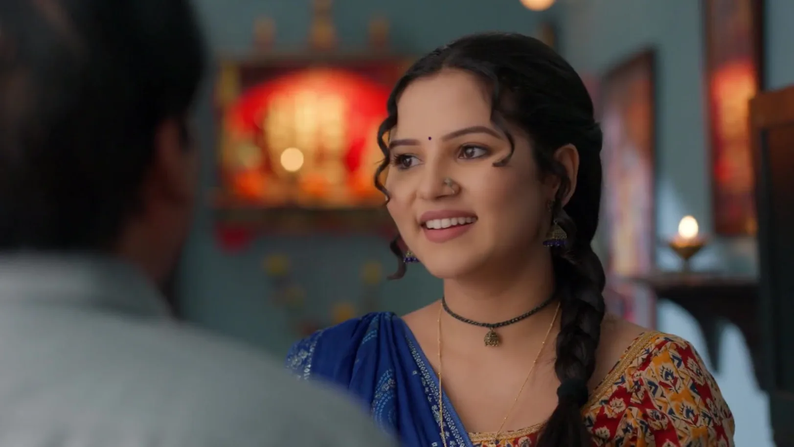 Hanumant Tells Mohan about Vasudha's Marriage - Vasudha 