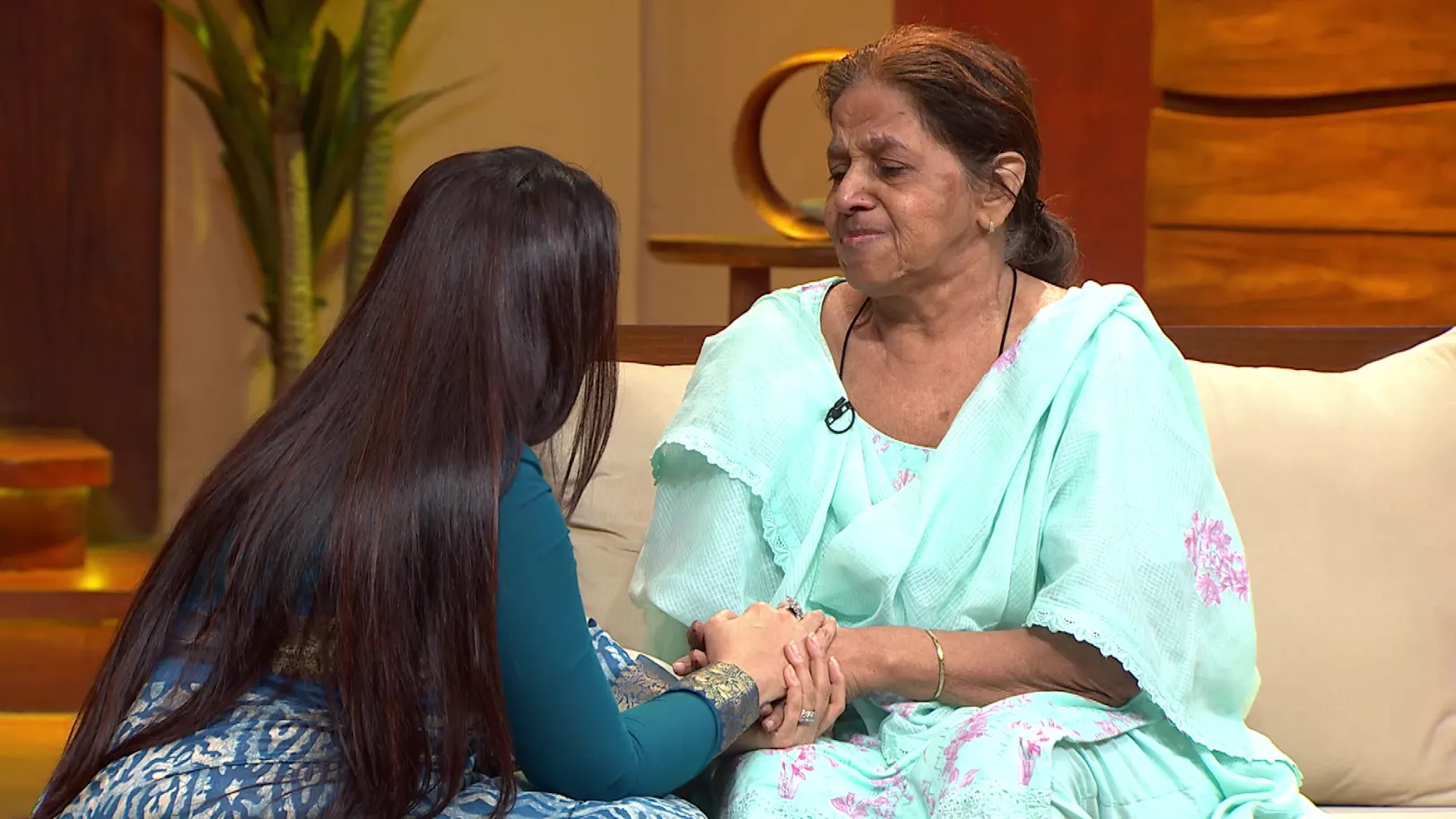 Kahani Har Ghar Ki - 14 October, 2025 Kahani Har Ghar Ki - 14 October, 2025