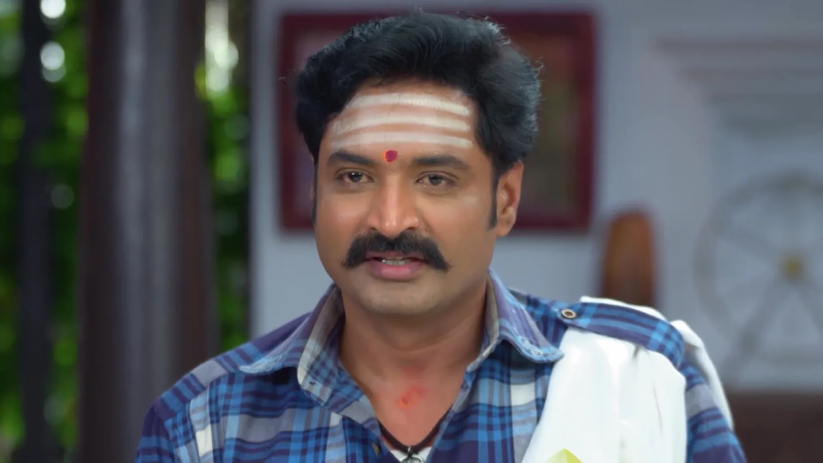 Bharani Argues with Shanmugham 13th October 2025 Webisode