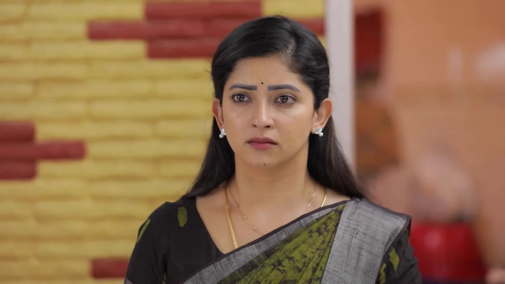 Idhayam - October 17, 2025 - Webisode 17th October 2025 Webisode