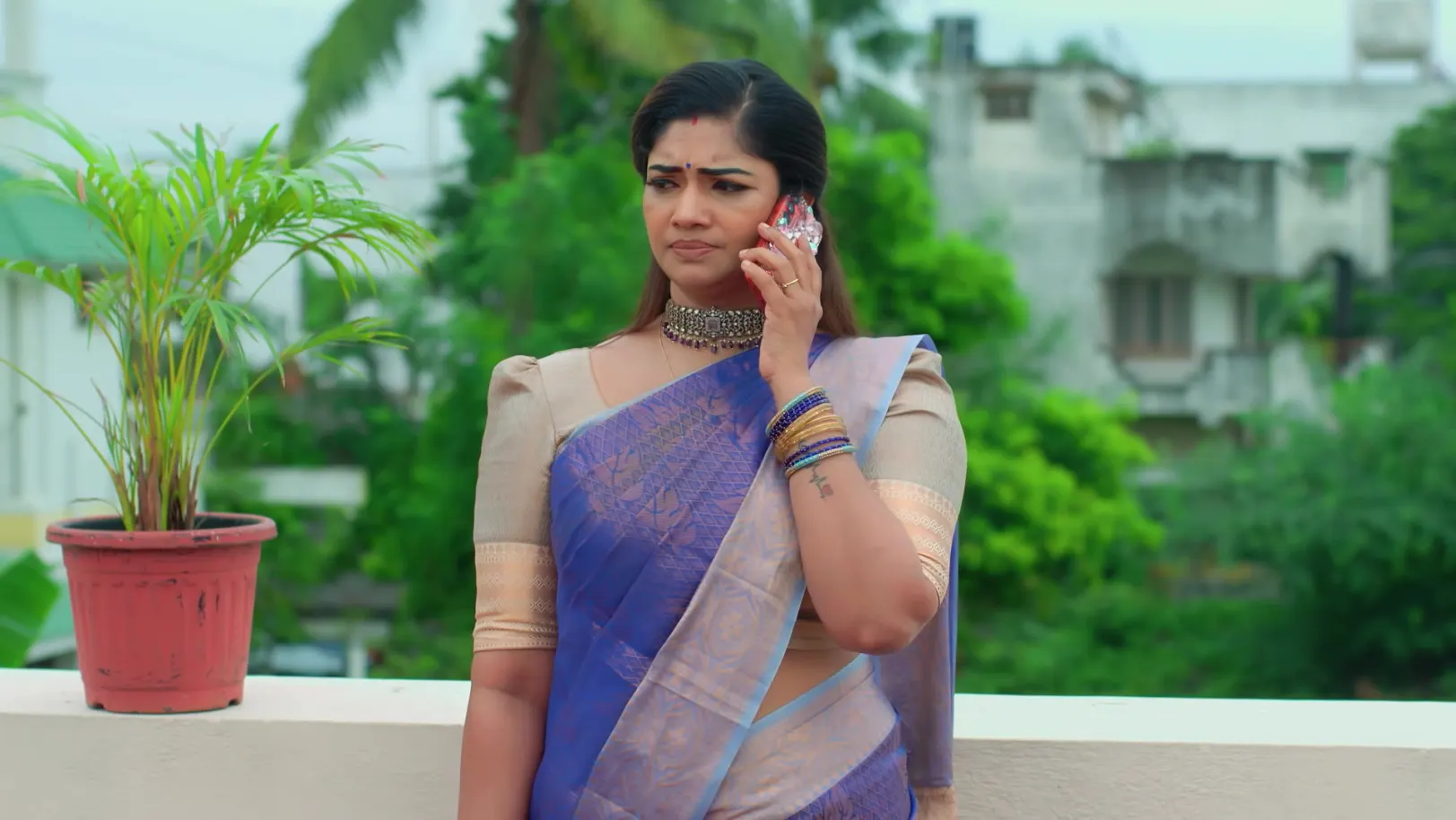 Karthigai Deepam - October 15, 2025 - Episode Spoiler