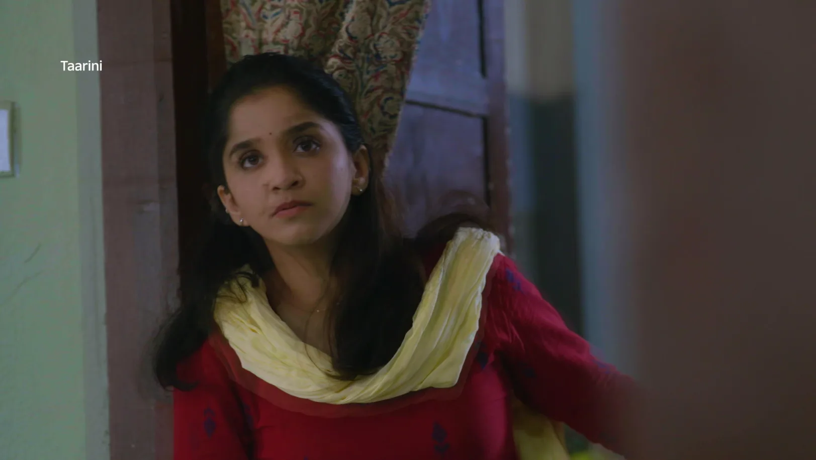 Taarini Exposes Yuvraj before All - Taarini - Promo