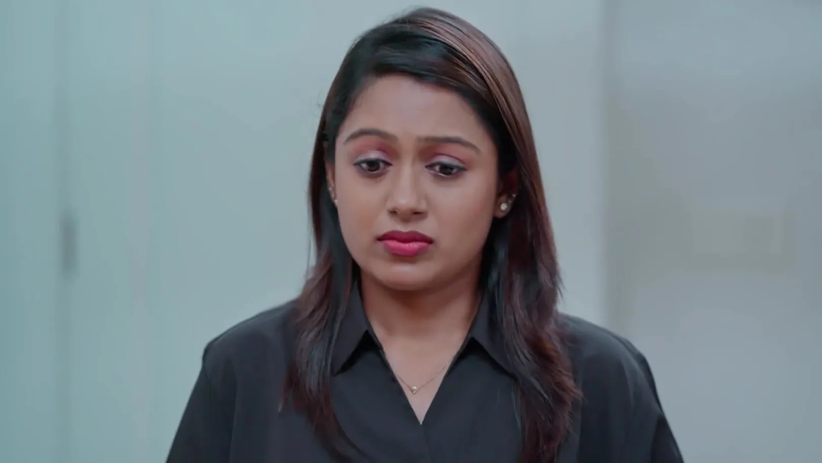 Sunanda Overhears Sithara's Words - KrishnaGadha 