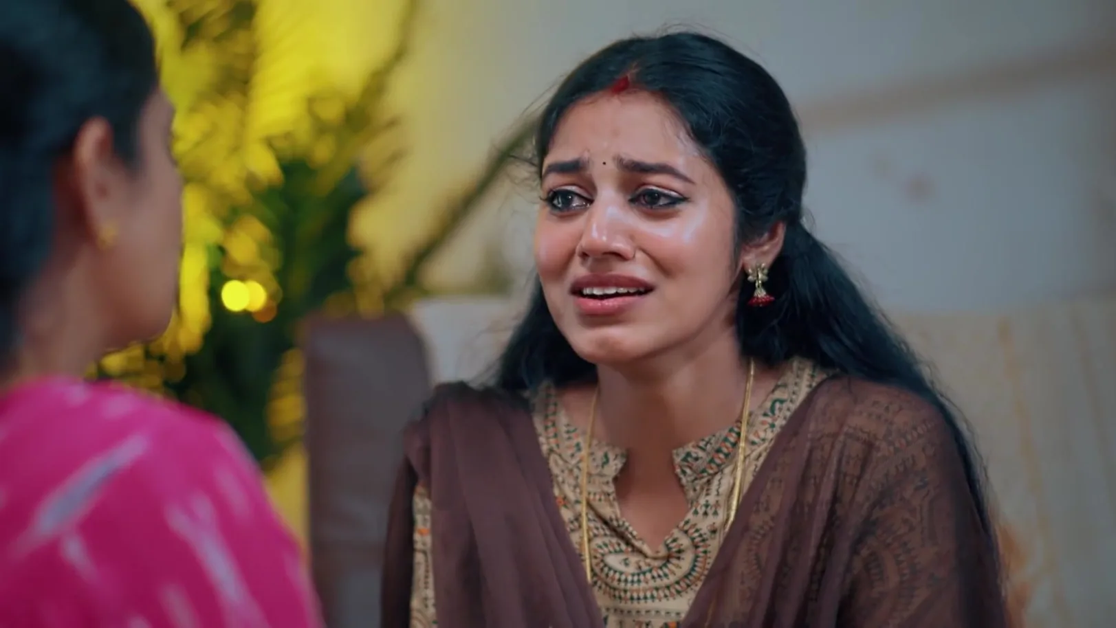 Sujatha Lahes Out at Saravanan - Madhura Nombara Kattu Sujatha Lahes Out at Saravanan - Madhura Nombara Kattu