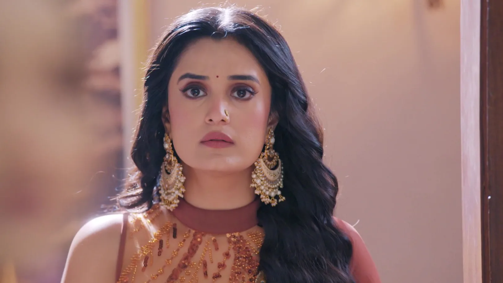 Raghav Falls Ill - Jaane Anjaane Hum Mile 