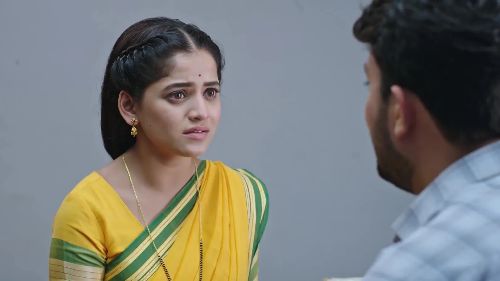 Aditya Tells Paaru about Ahilya Devi - Paaru Aditya Tells Paaru about Ahilya Devi - Paaru