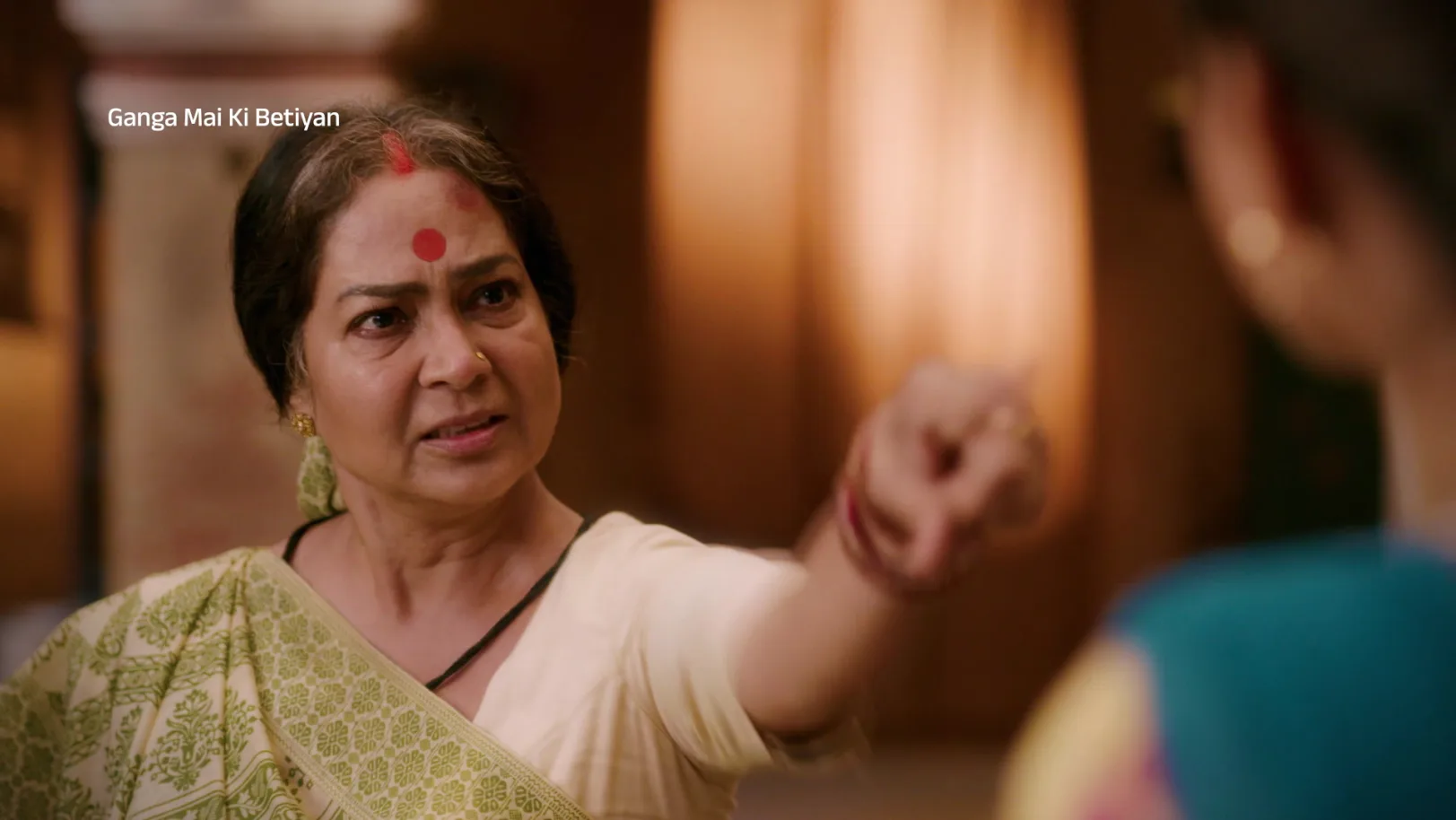 Ganga Holds Sneha Guilty - Ganga Mai Ki Betiyan - Promo