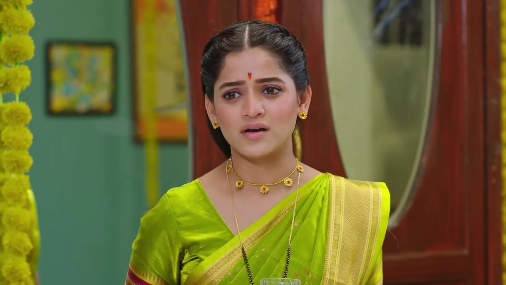 Priya Apologises to Paaru 29th October 2025 Webisode Priya Apologises to Paaru 29th October 2025 Webisode