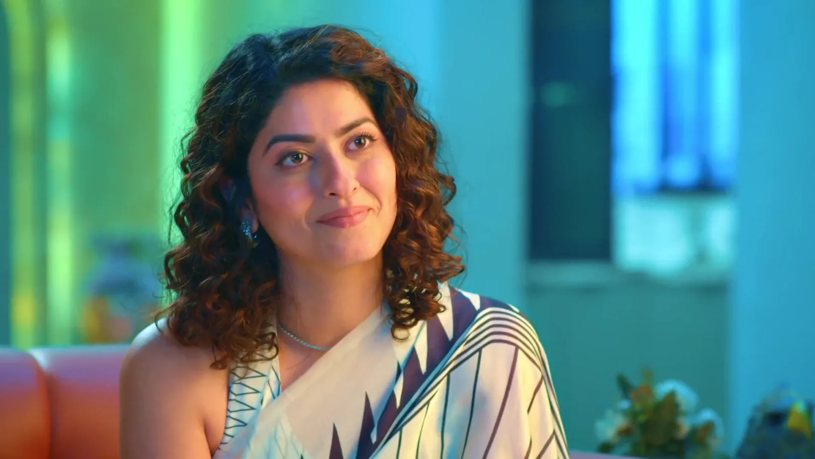 Dayanand Praises Kedar while Talking to Padmini 30th October 2025 Webisode Dayanand Praises Kedar while Talking to Padmini 30th October 2025 Webisode