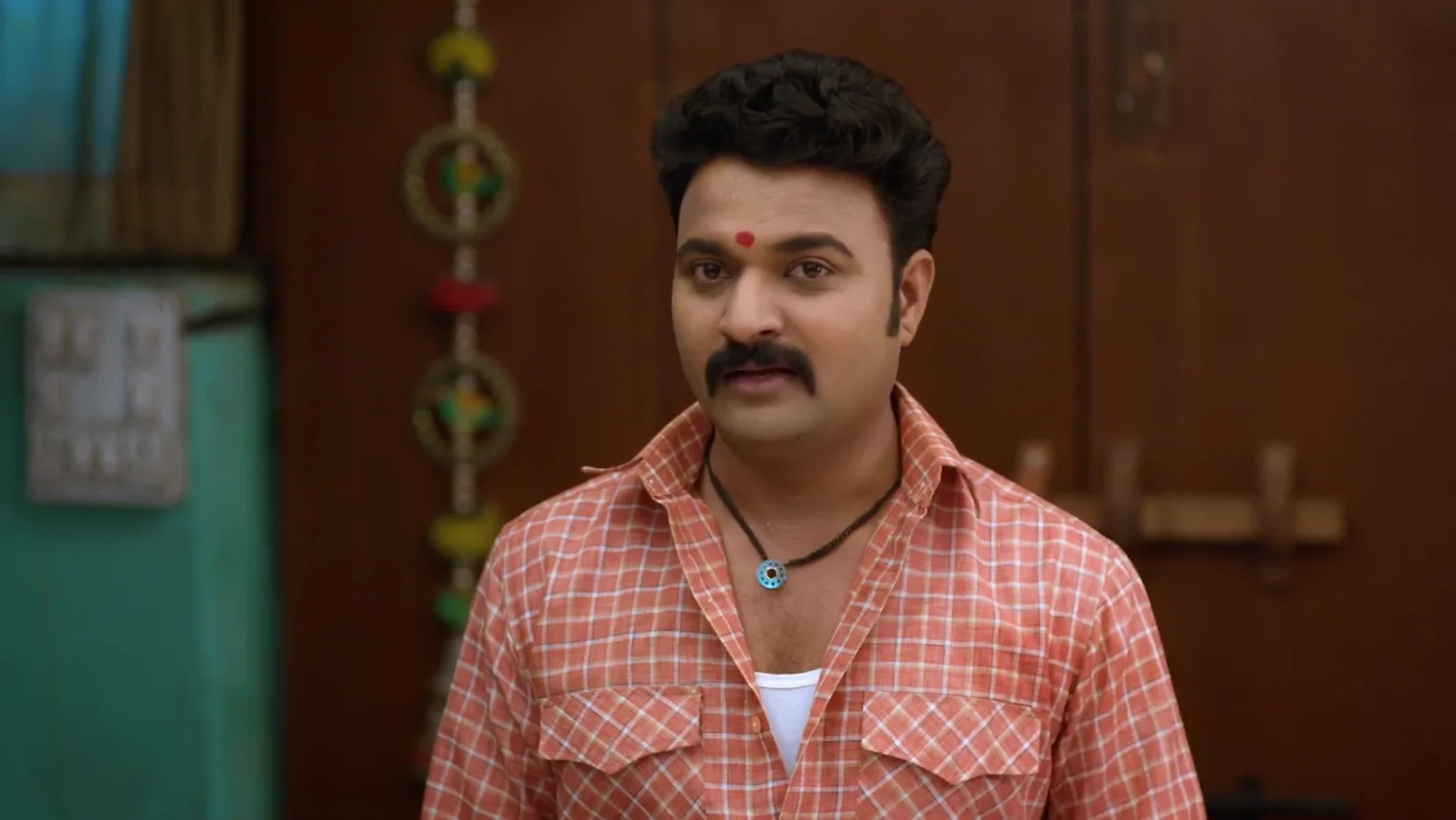 Aaji Taunts Gopal - Devmanus Madhla Adhyay 