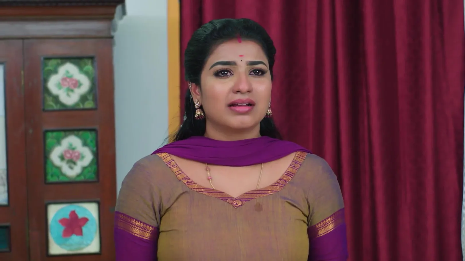 Revathi Confronts Raja 27th October 2025 Webisode