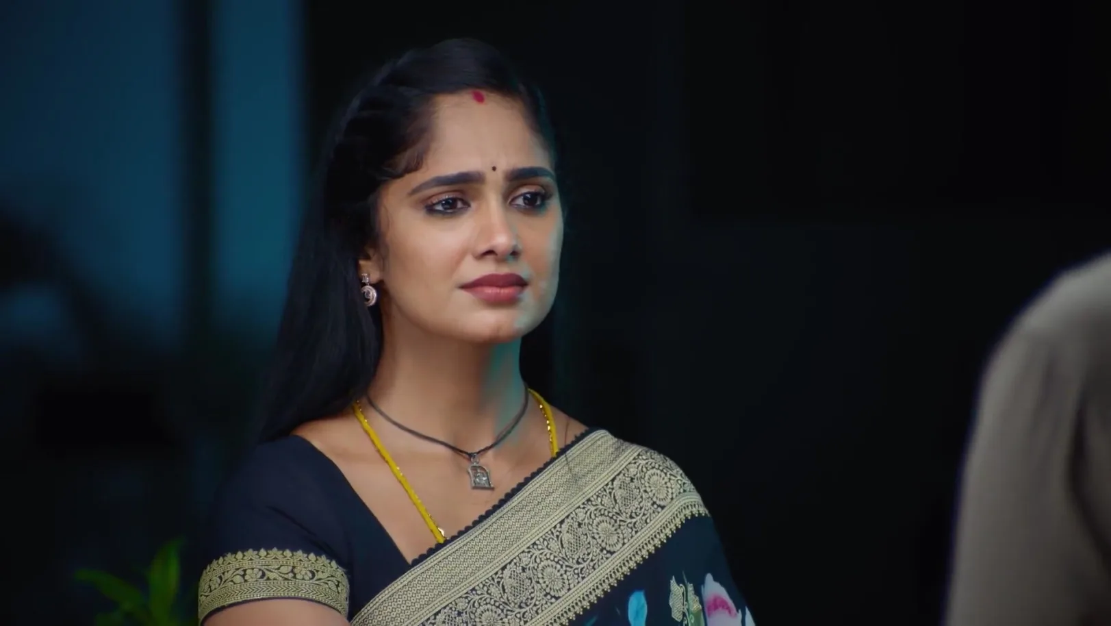 Shiva's Claim Overwhelms Ayali - Ayali 