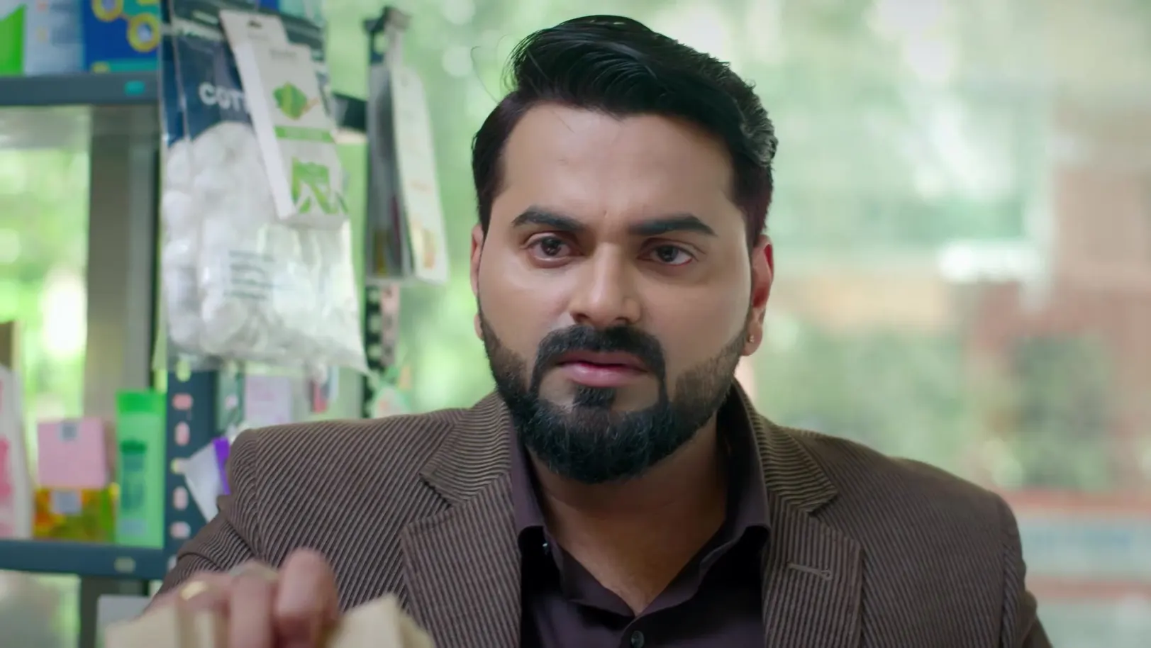 Raghav Learns about Chintamani's Deceit - Paarijatham 