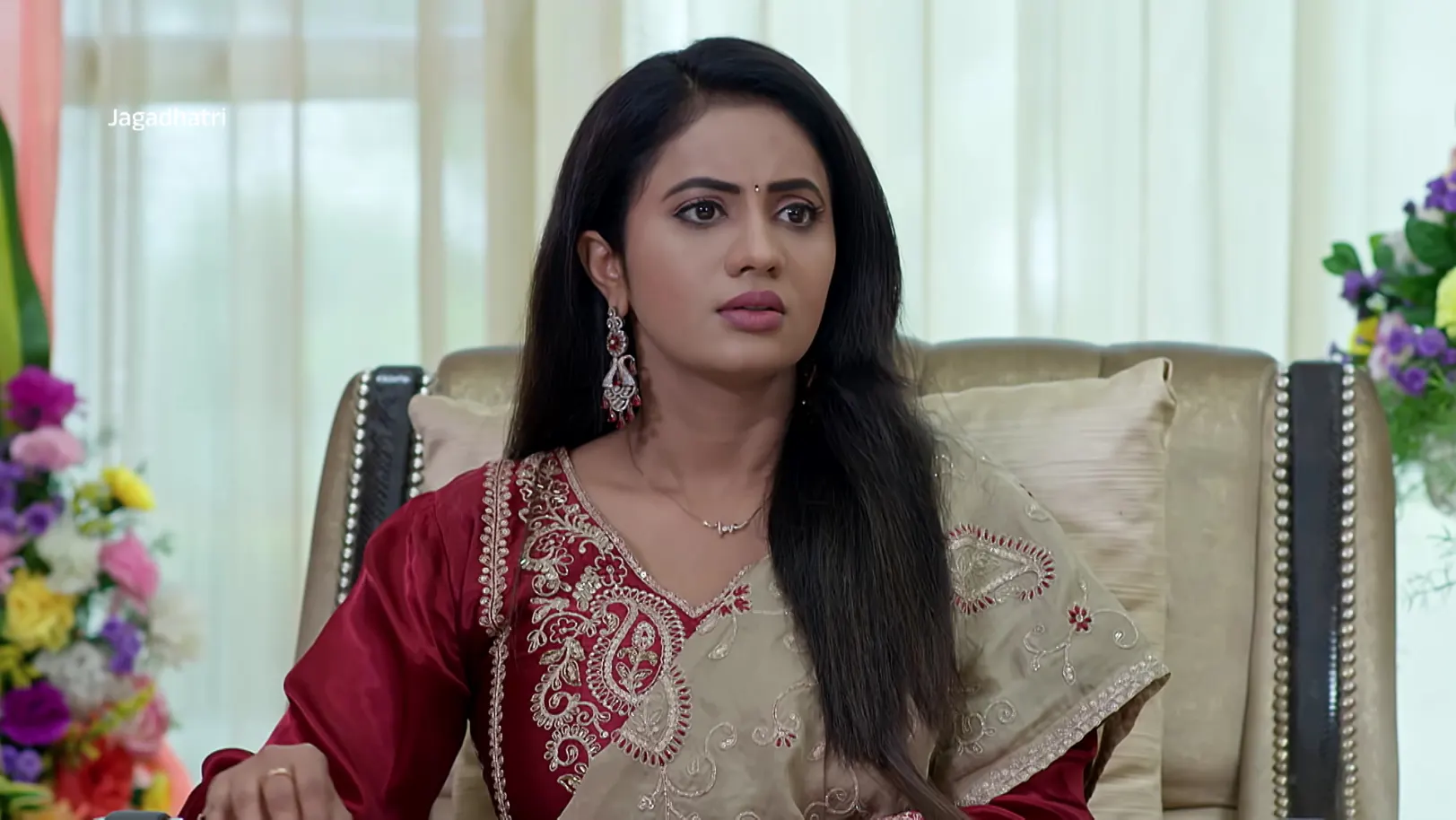 The Guests Insult Jagadhatri and Nishika - Jagadhatri - Promo