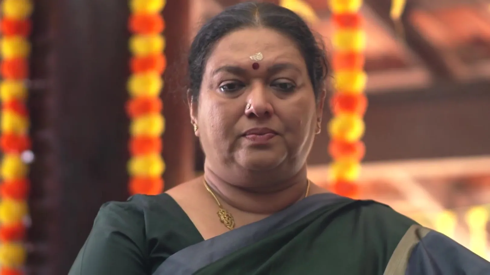 Kudumbashree Sharada - November 08, 2025 - Webisode 8th November 2025 Webisode Kudumbashree Sharada - November 08, 2025 - Webisode 8th November 2025 Webisode