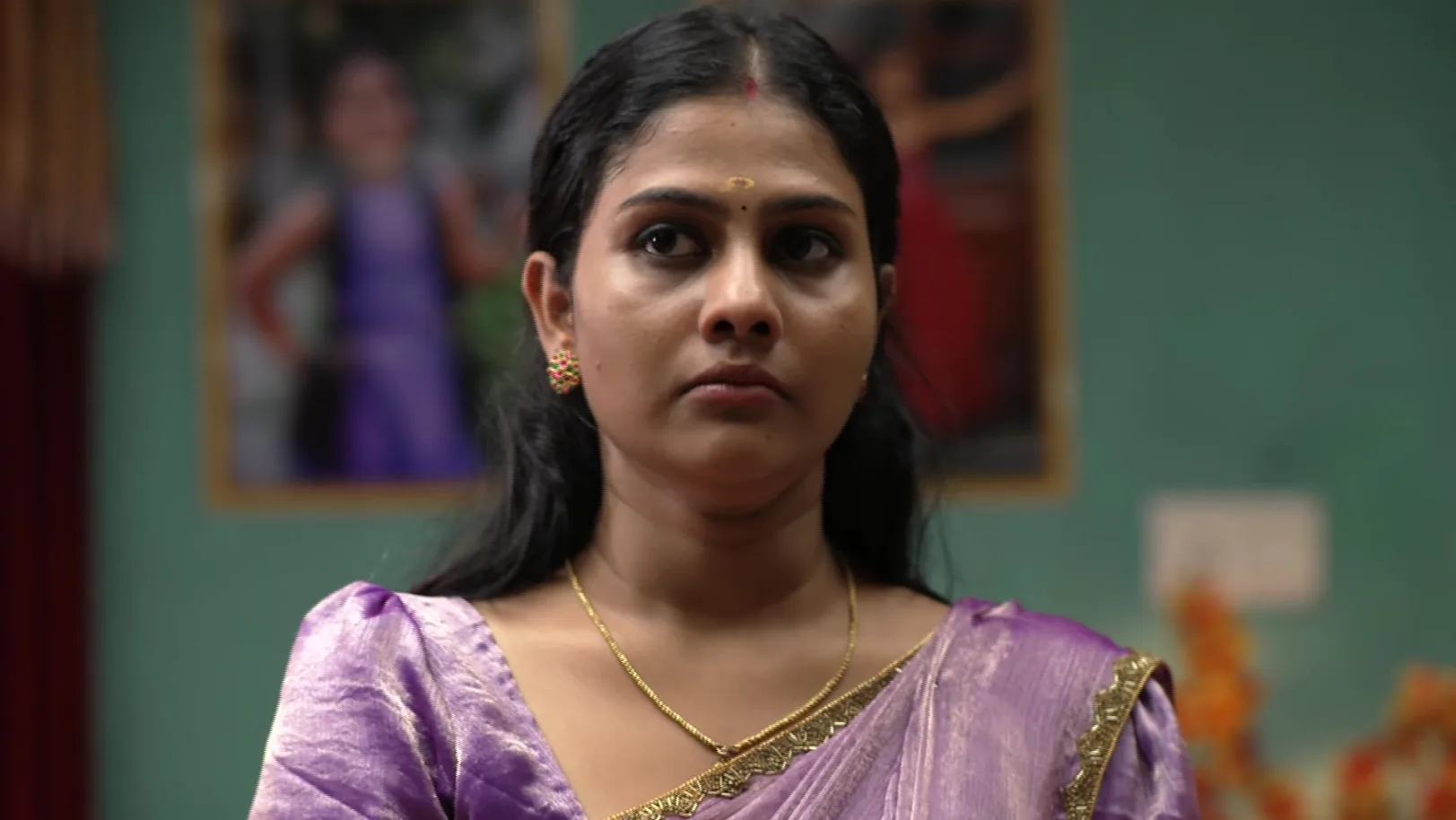Kudumbashree Sharada - November 09, 2025 - Episode Spoiler Kudumbashree Sharada - November 09, 2025 - Episode Spoiler