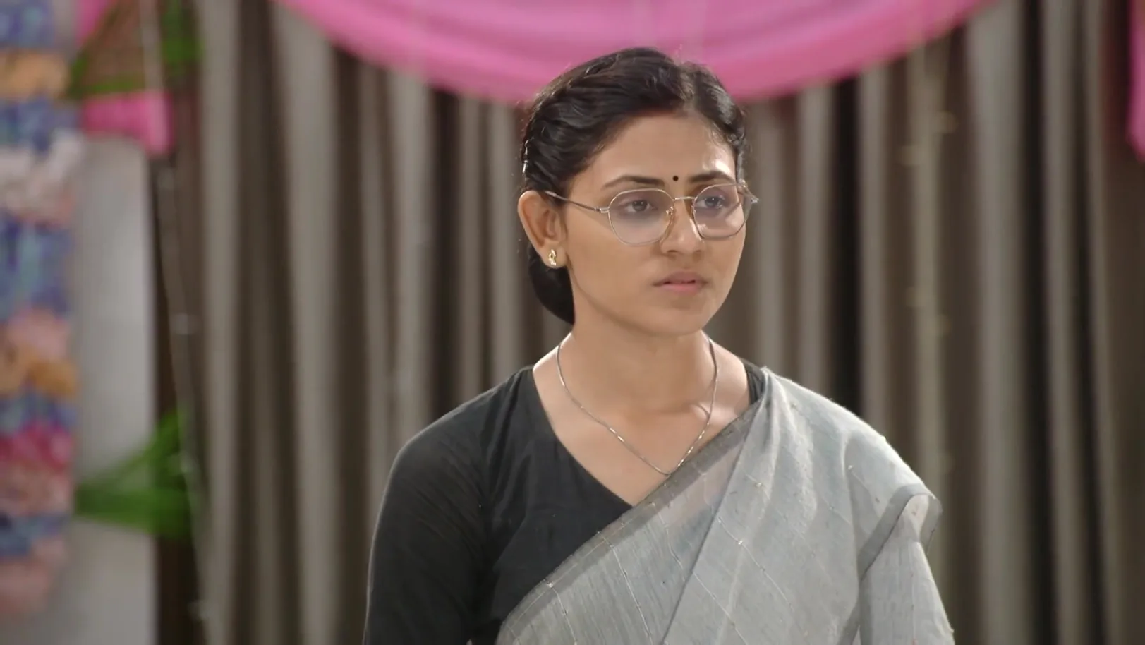 Suna Jhia - November 03, 2025 - Webisode 3rd November 2025 Webisode Suna Jhia - November 03, 2025 - Webisode 3rd November 2025 Webisode