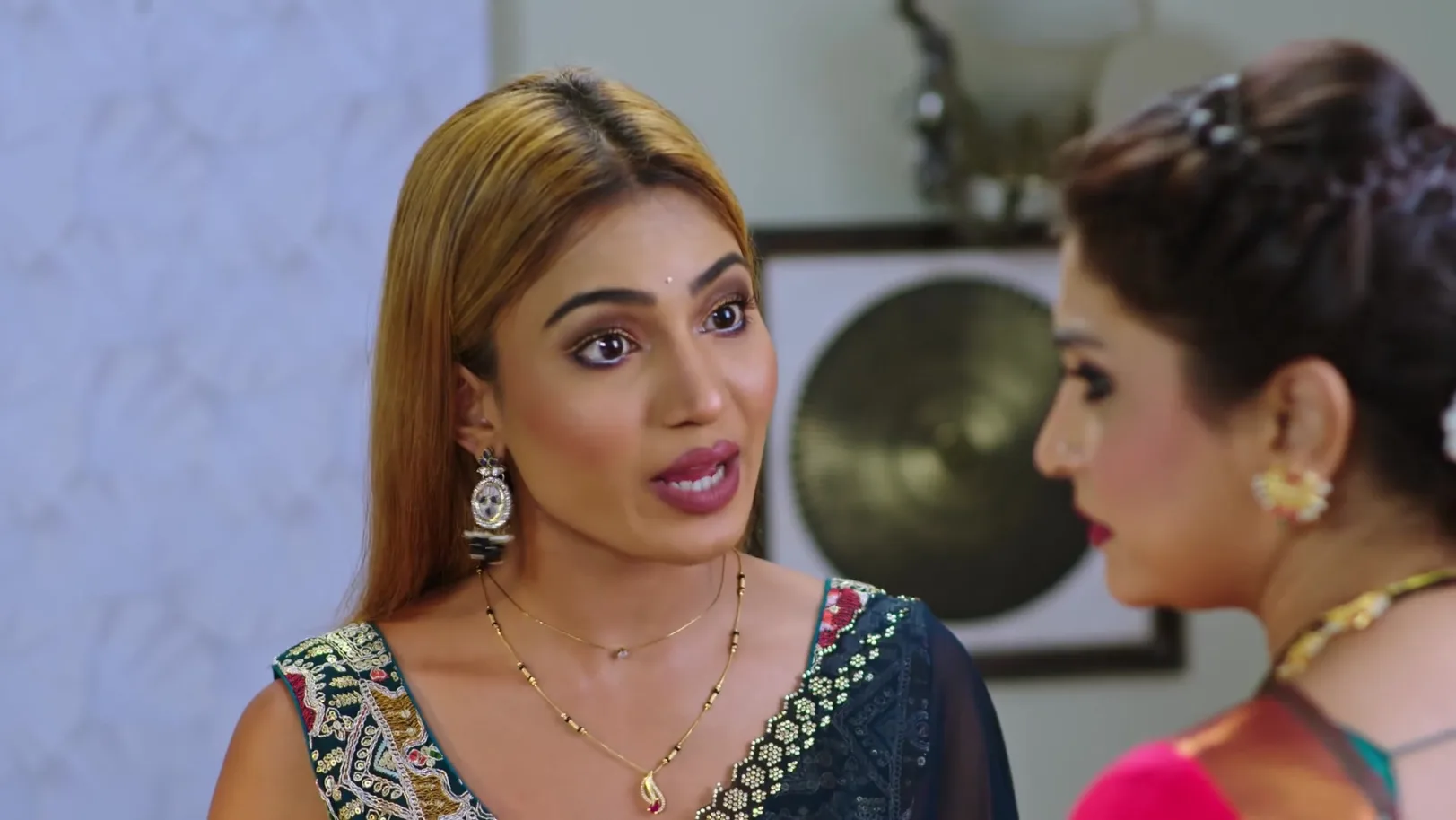 Damini Demands a Share in the Kirloskars’ Property - Paaru Damini Demands a Share in the Kirloskars’ Property - Paaru