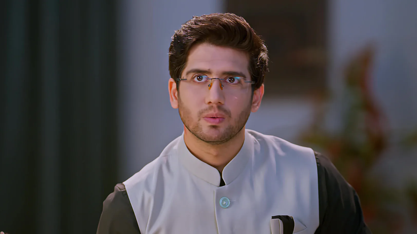 Tula Japnar Aahe - November 06, 2025 - Episode Spoiler Tula Japnar Aahe - November 06, 2025 - Episode Spoiler