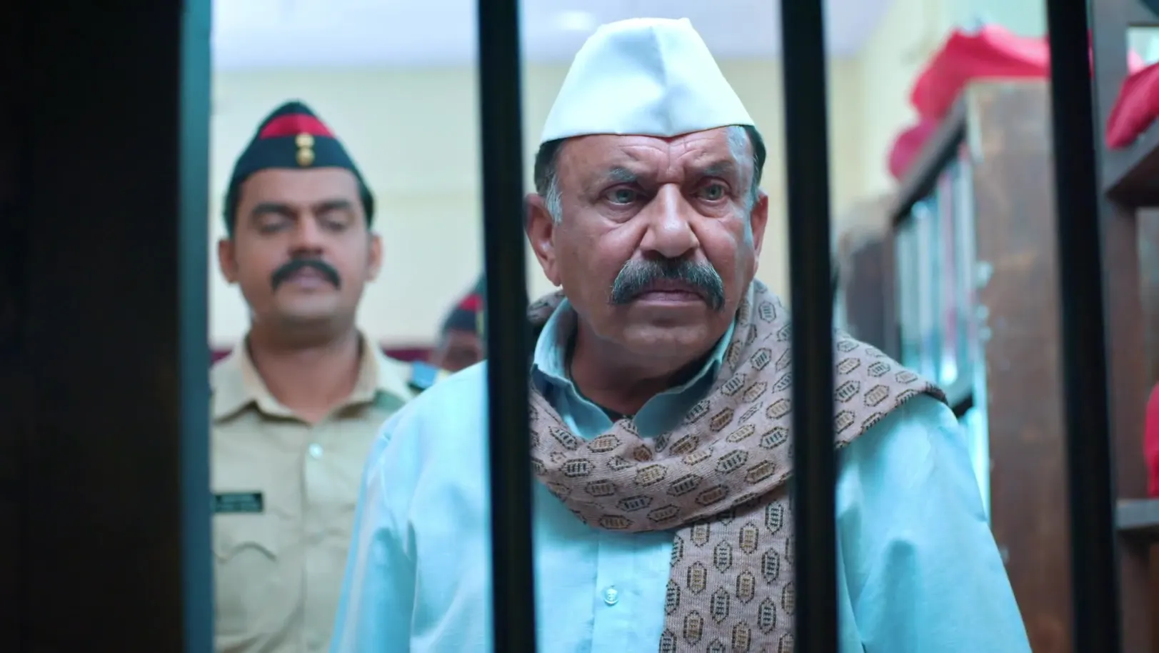 Aarya Applies Medicine to Gopal’s Wounds 2nd November 2025 Webisode